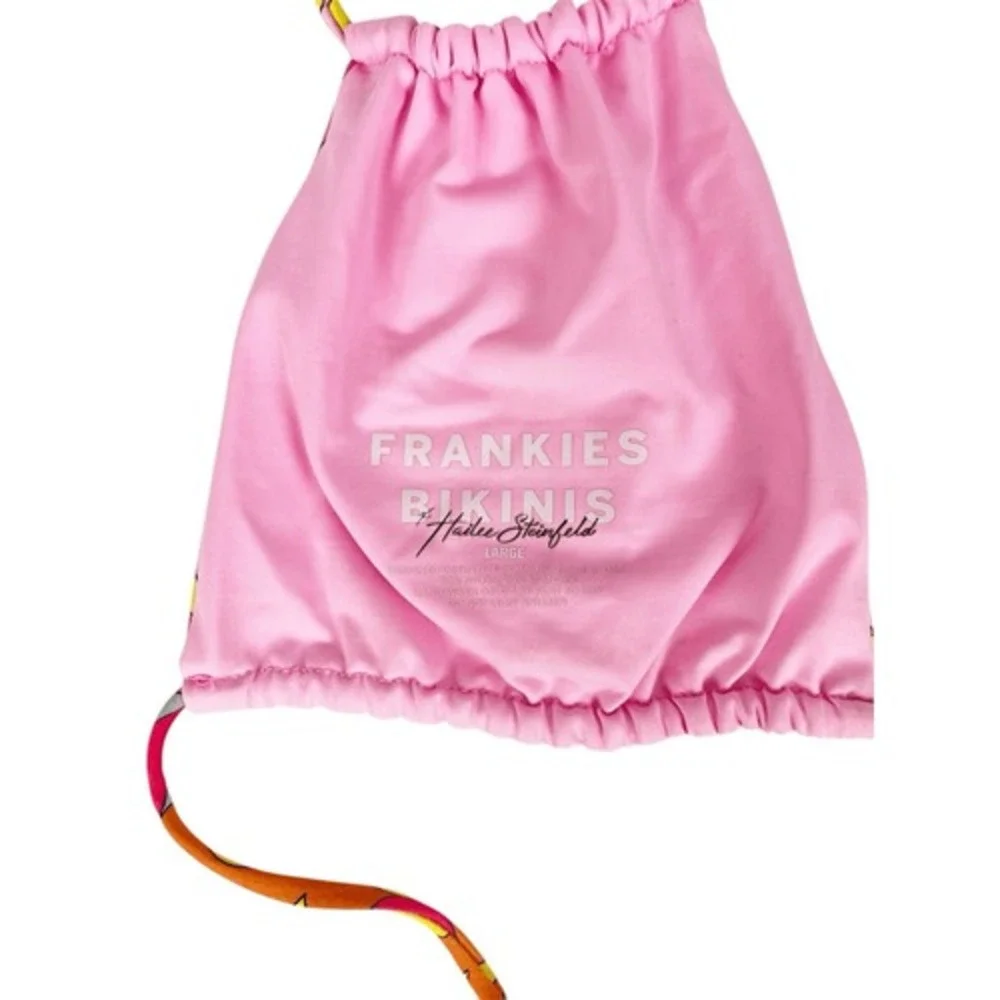 Frankie's Bikinis x Hailee‎ Steinfeld Far Out Sand Halter Bikini Top Pink Large